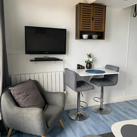 Blue, Studio Avec Vue Mer Courseulles-sur-Mer Exterior photo