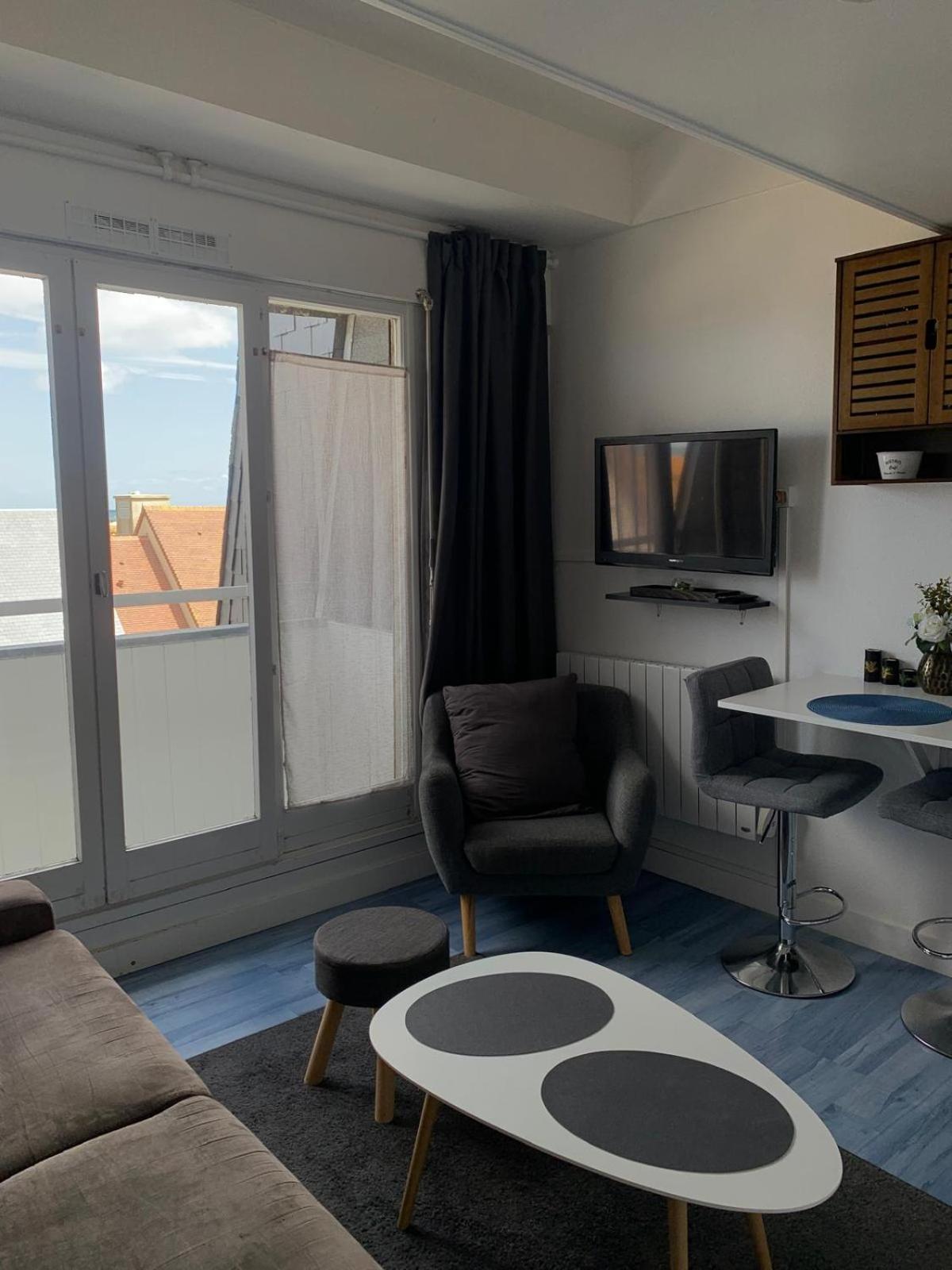 Blue, Avec Vue * Courseulles-sur-Mer